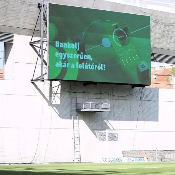 LED-es eredményjelzők, perimeter és komplex Digital Signage az Új Hidegkuti Nándor Stadionban
