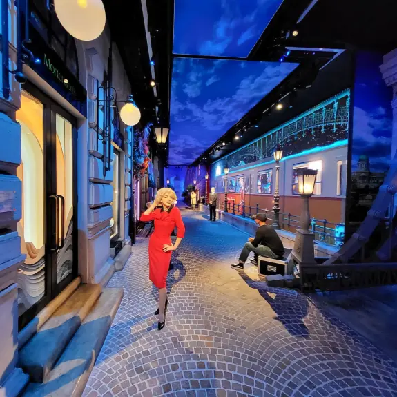 Madame Tussauds Budapest – LED-fal és LED-padló kivitelezés